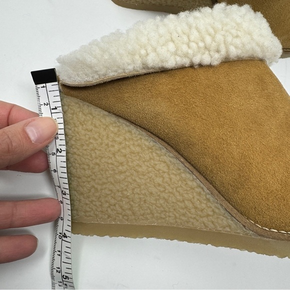 Isabel Marant's Tan Suede Leather Sherling 'Takita' Slip On Mule Wedges - Picture 7 of 13